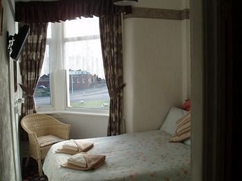 The Pilatus - Guest House Blackpool Exterior photo